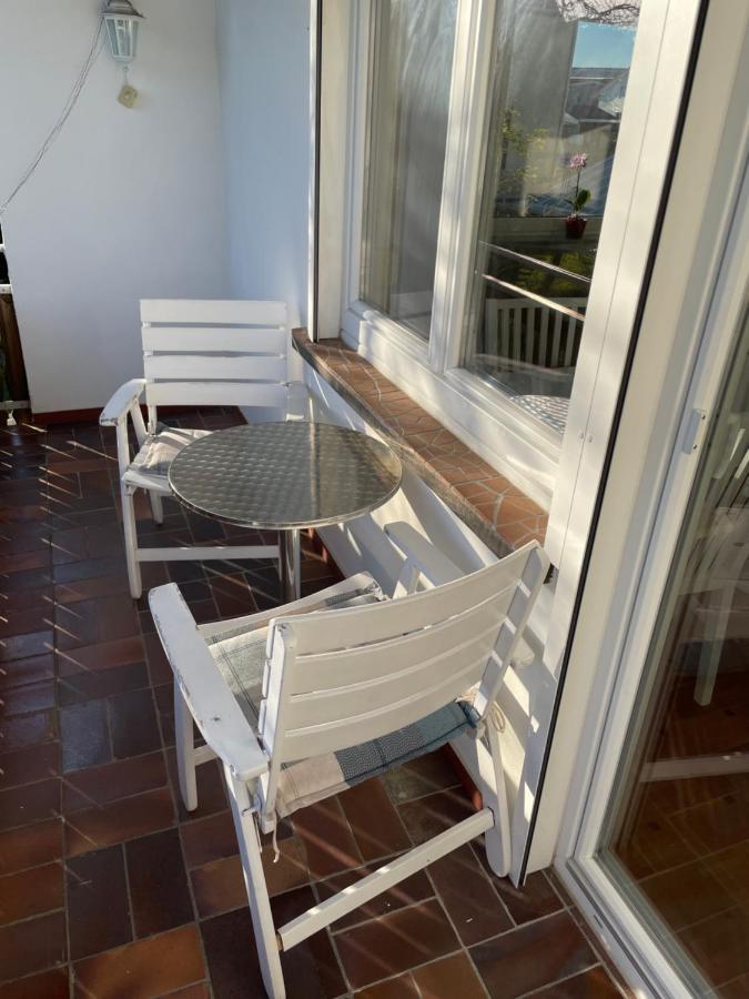 Sonnige 3 Zimmer Wohnung Mit Schoenem Balkon Im Gruenen Ройтлинген Экстерьер фото