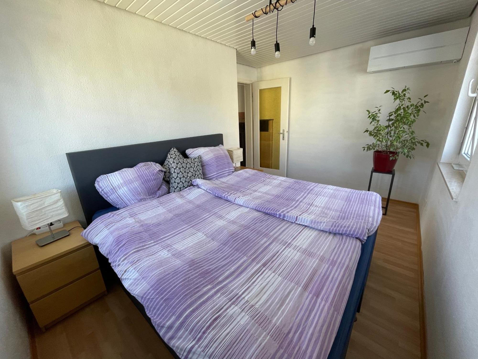 Sonnige 3 Zimmer Wohnung Mit Schoenem Balkon Im Gruenen Ройтлинген Экстерьер фото